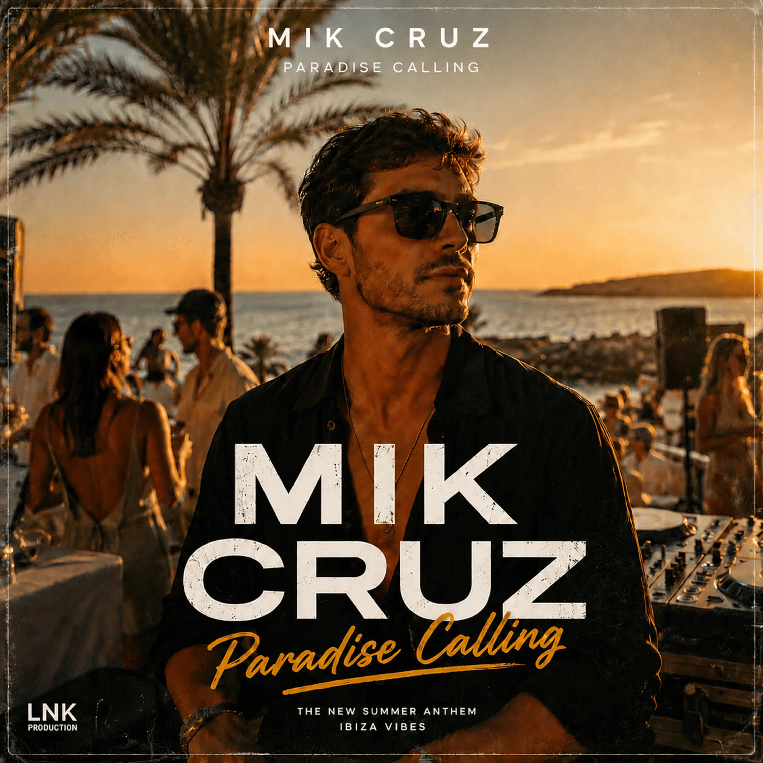 MIK CRUZ
